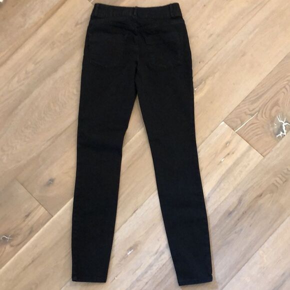 Mossimo Black High Rise Skinny Jean (0) - Picture 2 of 5